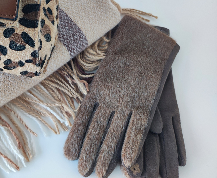 перчатки с ворсом